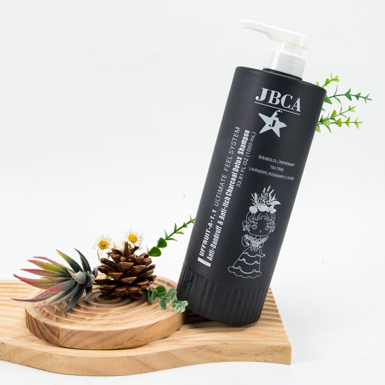 Anti-Dandruff & Anti-Itch Charcoal Detox Shampoo - Image 9