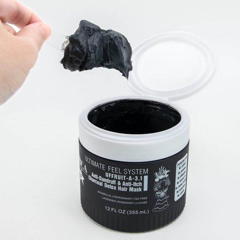 Anti-Dandruff & Anti-Itch Charcoal Detox Hair Mask - Image 9